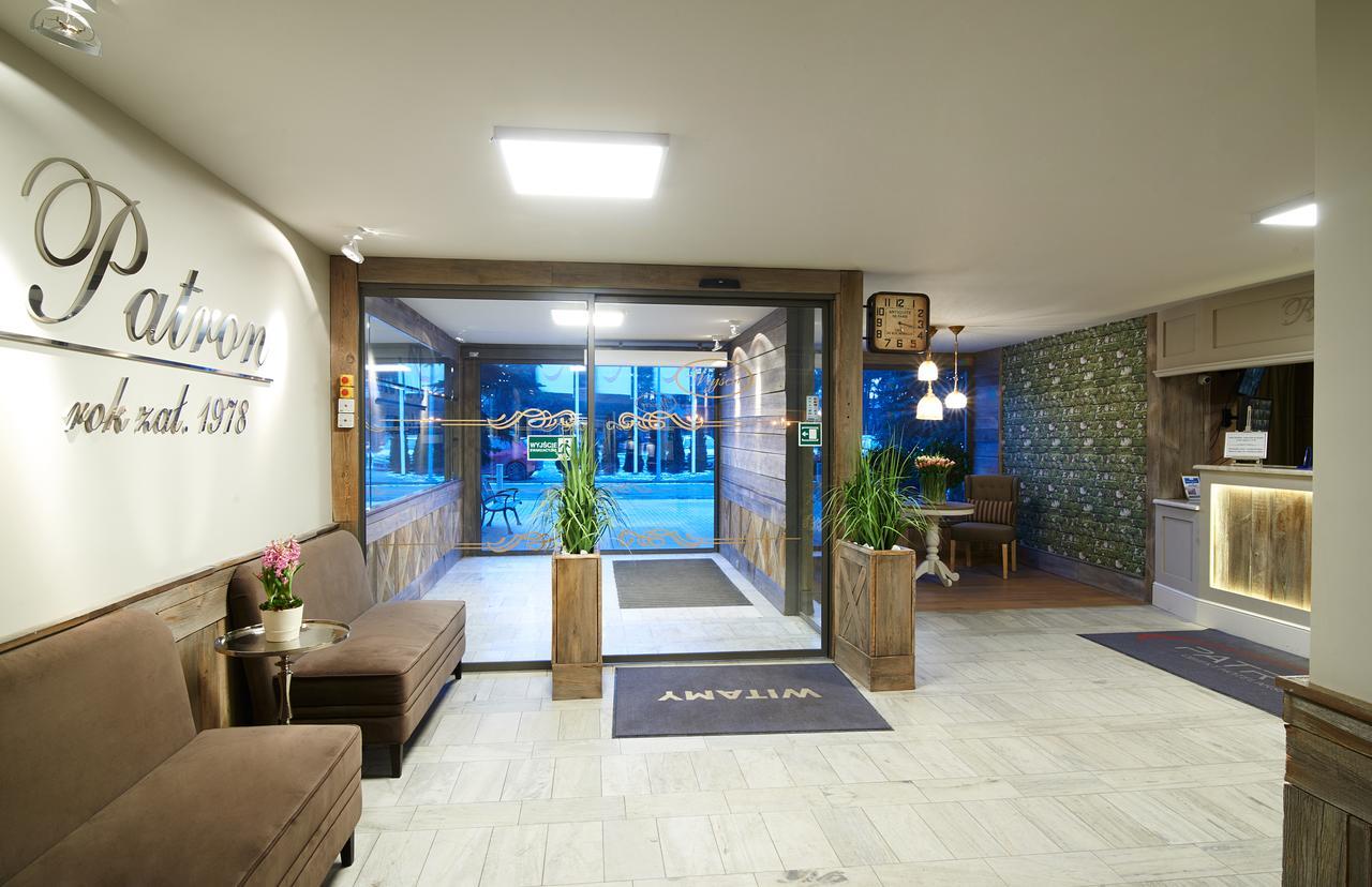 ורשה Obiekt Hotelarski Patron מראה חיצוני תמונה