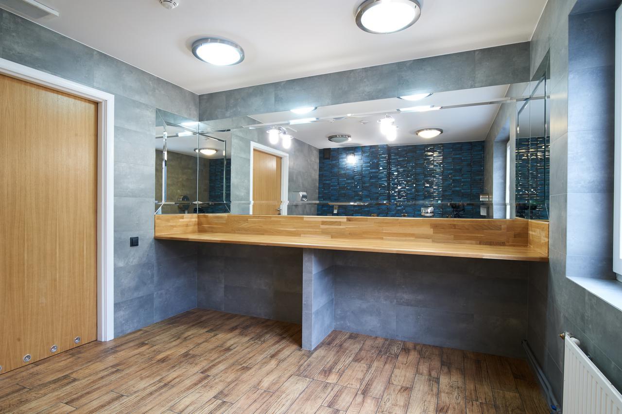 ורשה Obiekt Hotelarski Patron מראה חיצוני תמונה